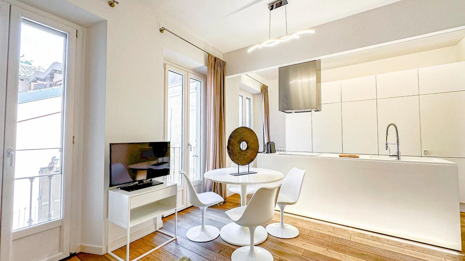 דירה מילאנו Montenapoleone Luxury Suite איטליה